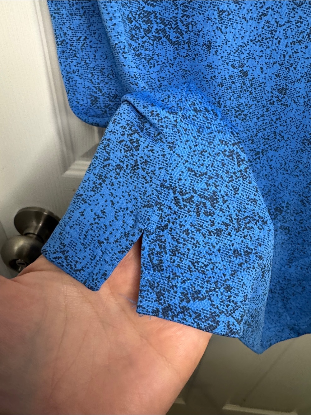 NWT Men’s Under Armour Blue Short-Sleeve Pixalate Graphic Performance Tee - Picture 7 of 8